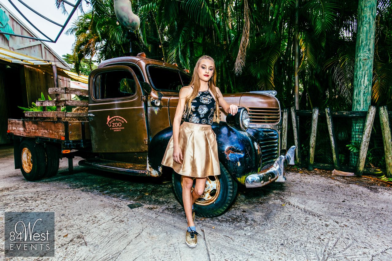 girl with old car